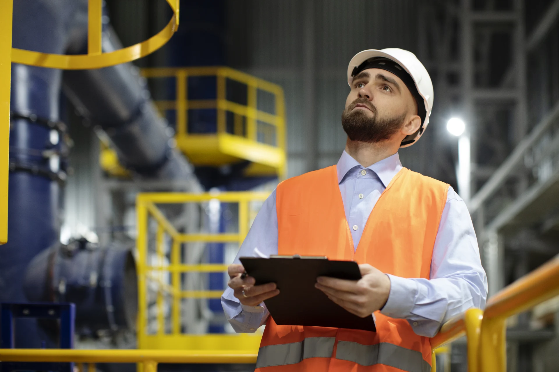 Outsourcing facility management services